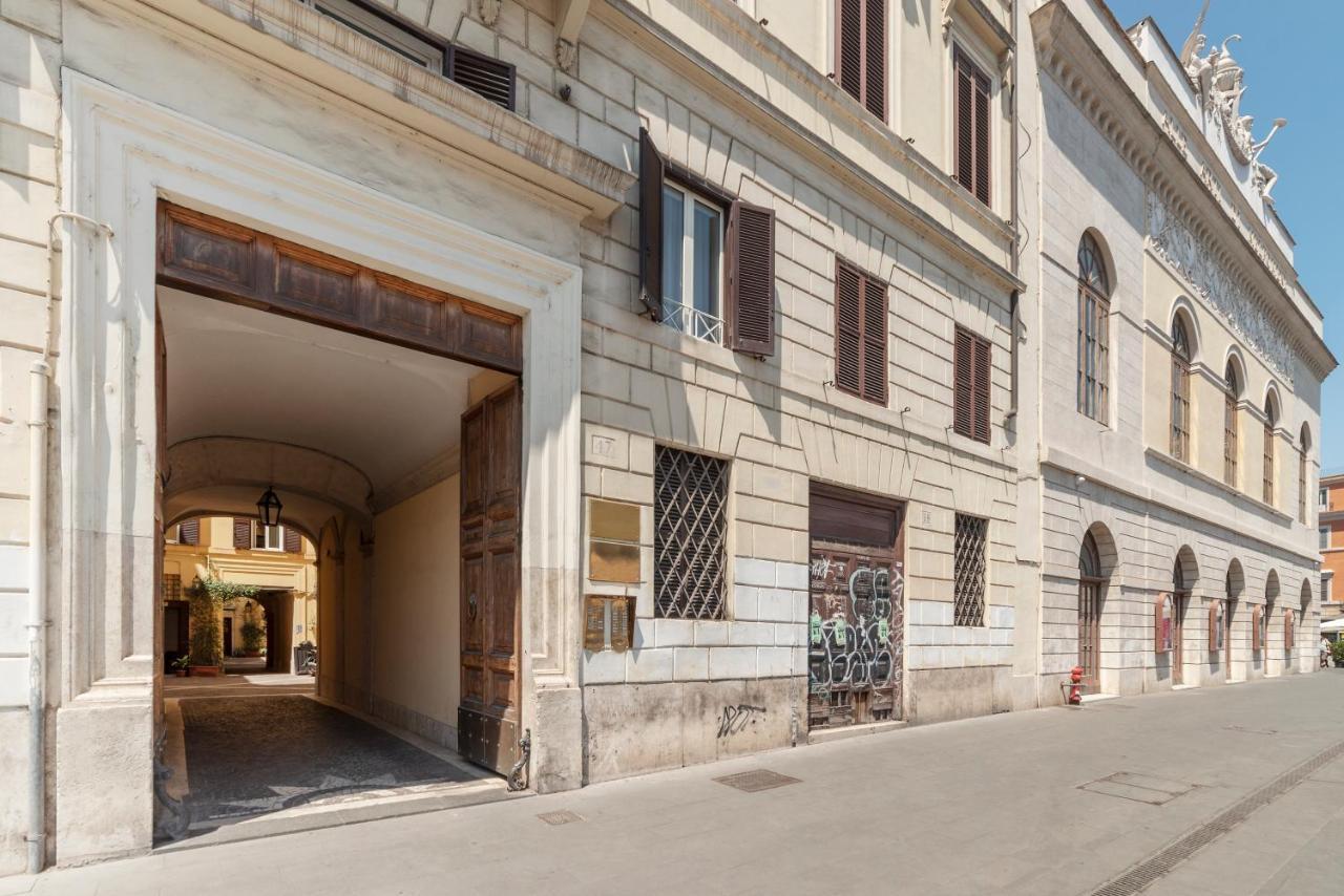 Guesthost - Largo Di Torre Argentina Apartment — Photos 2